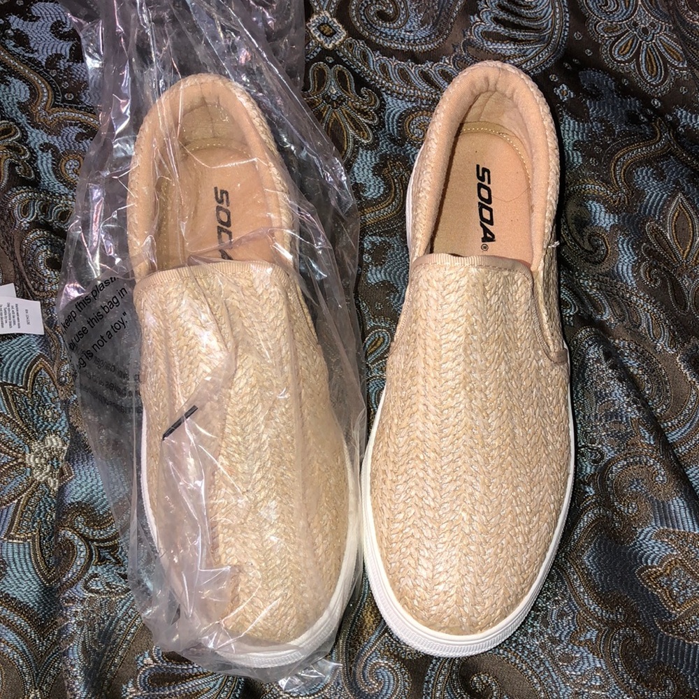 Slip on sneakers no box new